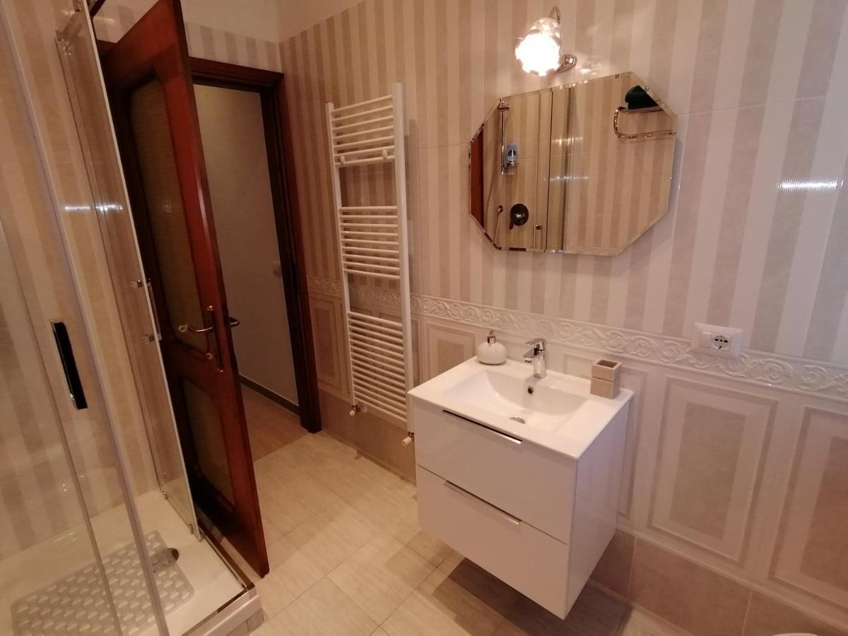 San Bartolo Rent Apartments, Due Passi Da Firenze ฟีเอโซเล ภายนอก รูปภาพ